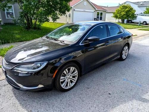 2016 Chrysler 200 Limited