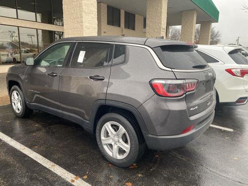 2023 Jeep Compass Sport