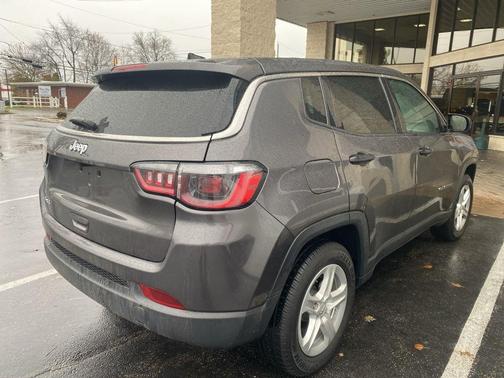 2023 Jeep Compass Sport