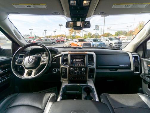 2016 RAM 2500 Laramie