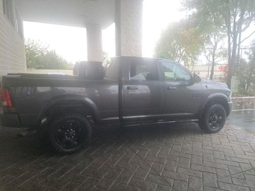 2016 RAM 2500 Laramie