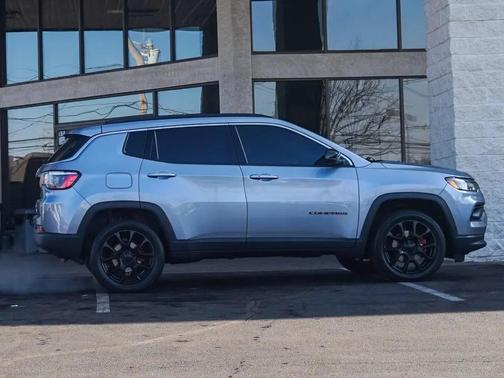 2022 Jeep Compass Latitude Lux