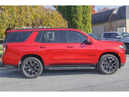 2021 Chevrolet Tahoe 4WD RST