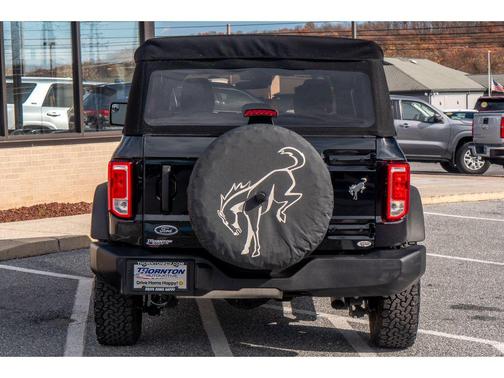 2021 Ford Bronco Base