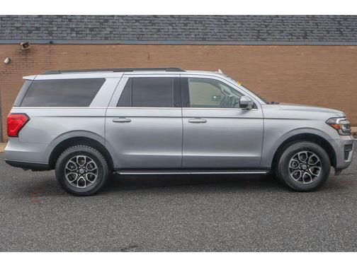 2023 Ford Expedition Max XLT