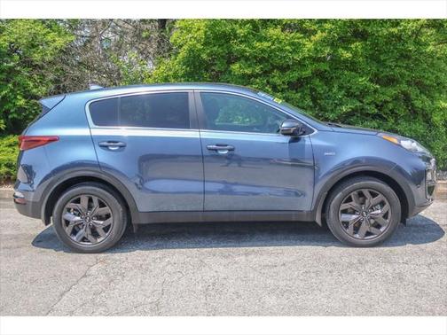 2022 Kia Sportage LX