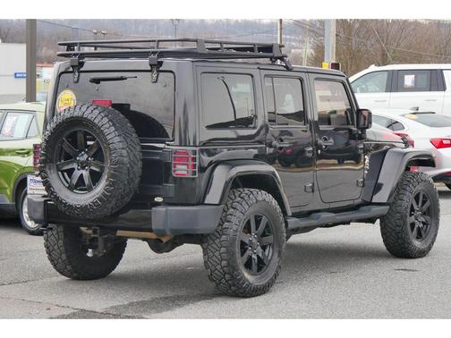 Black Clearcoat 2014 Jeep Wrangler Unlimited Altitude