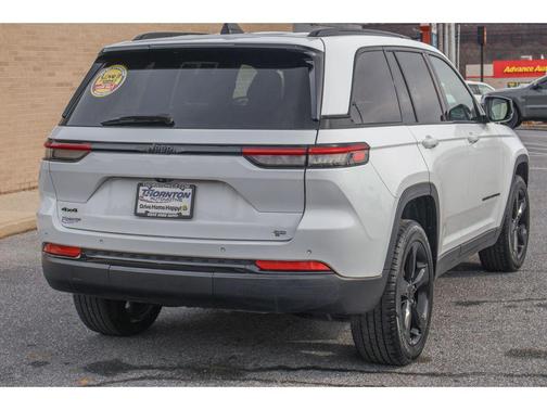 2023 Jeep Grand Cherokee Altitude
