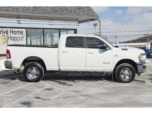 2022 RAM 2500 Big Horn Crew Cab 4x4 6'4' Box