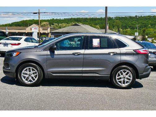 Carbonized Gray Metallic 2024 Ford Edge SEL