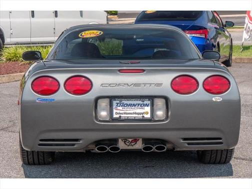 2004 Chevrolet Corvette Base
