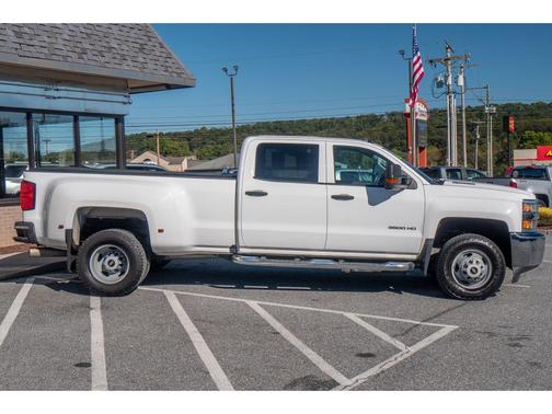 2016 Chevrolet Silverado 3500 WT