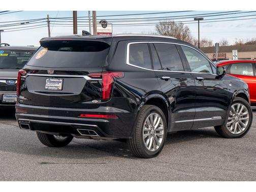 2023 Cadillac XT6 Premium Luxury AWD