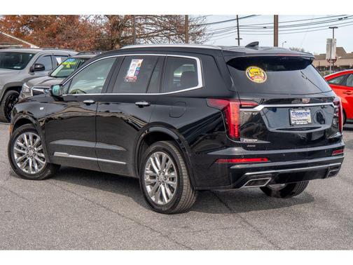 2023 Cadillac XT6 Premium Luxury AWD