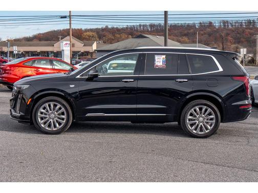 2023 Cadillac XT6 Premium Luxury AWD