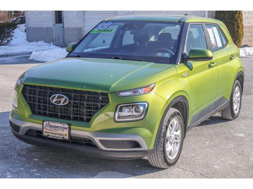 2022 Hyundai VENUE SE