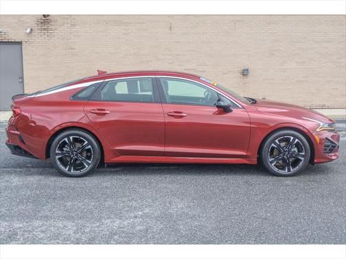 2022 Kia K5 GT-Line