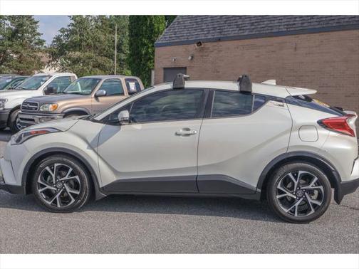 2018 Toyota C-HR XLE Premium