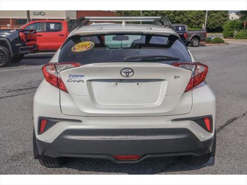 2018 Toyota C-HR XLE Premium