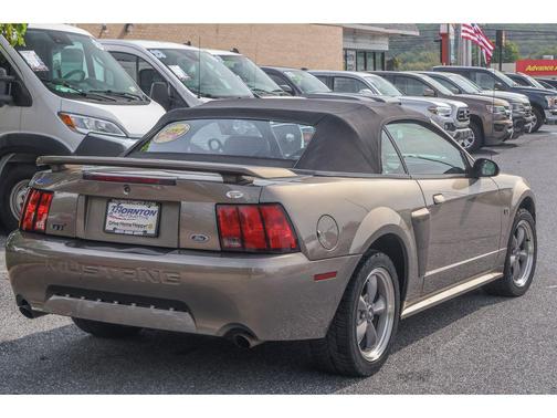 2001 Ford Mustang GT