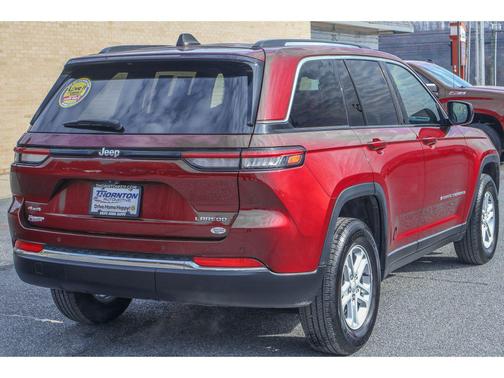 2023 Jeep Grand Cherokee Laredo