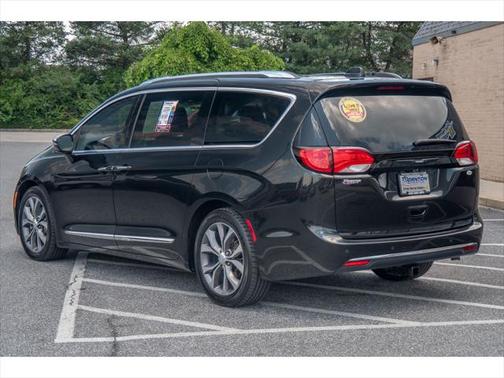 2017 Chrysler Pacifica Limited