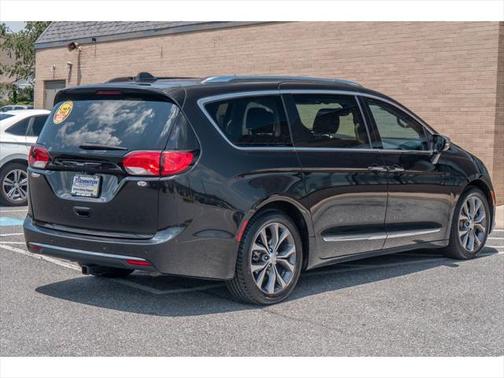2017 Chrysler Pacifica Limited