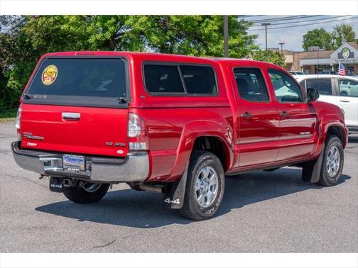 2015 Toyota Tacoma Base