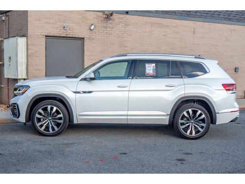 2023 Volkswagen Atlas 3.6L SEL Premium