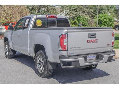 2017 GMC Canyon SLE