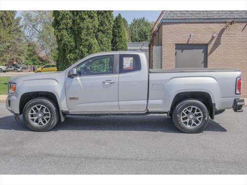 2017 GMC Canyon SLE