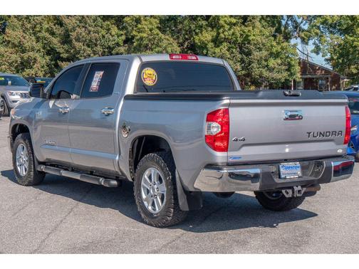 2017 Toyota Tundra SR5