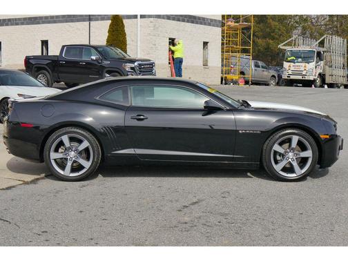 2011 Chevrolet Camaro 2LT