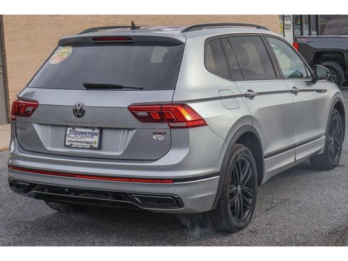 2022 Volkswagen Tiguan 2.0T SE R-Line Black 4MOTION