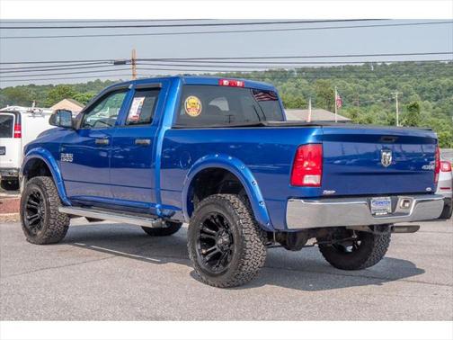 2017 RAM 1500 ST