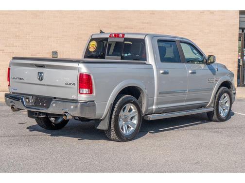 2015 RAM 1500 Laramie