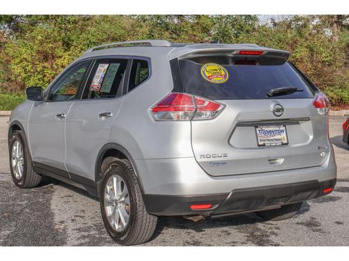 2015 Nissan Rogue SV