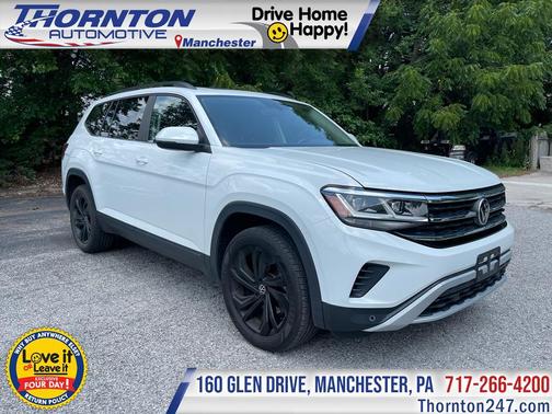 Pure White 2021 Volkswagen Atlas 3.6L SE w/Technology