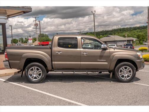 2014 Toyota Tacoma Base