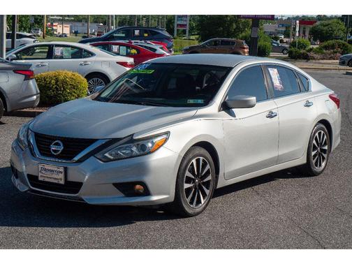 Brilliant Silver 2018 Nissan Altima 2.5 SV