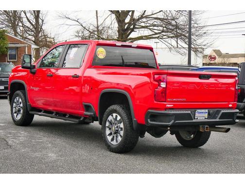 2022 Chevrolet Silverado 2500 Custom