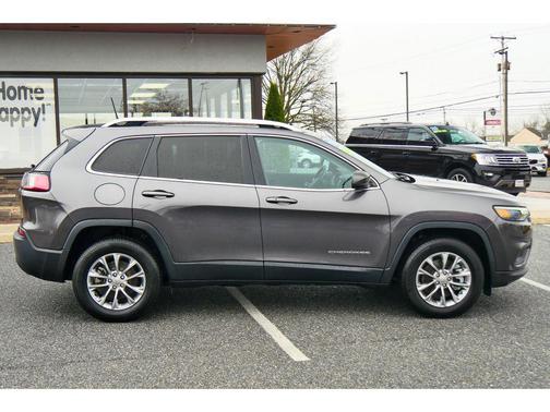 Granite Crystal Metallic Clearcoat 2021 Jeep Cherokee Latitude Lux