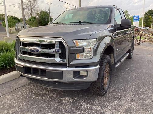 Magnetic Metallic 2015 Ford F-150 XLT