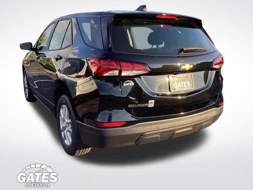 Mosaic Black Metallic 2024 Chevrolet Equinox LS