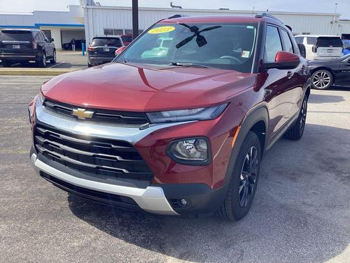 Crimson Metallic 2023 Chevrolet Trailblazer LT