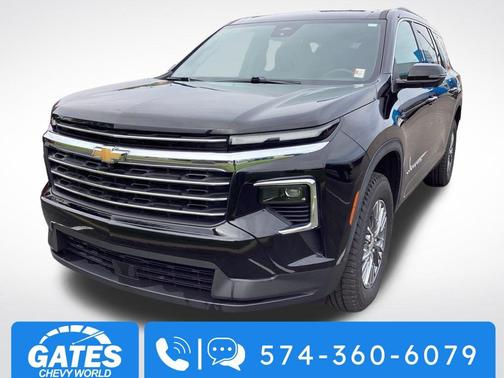 Mosaic Black Metallic 2024 Chevrolet Traverse LT