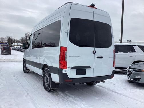 2024 Mercedes-Benz Sprinter 2500 Standard Roof
