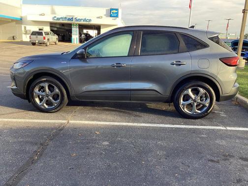Gray Metallic 2025 Ford Escape ST-Line