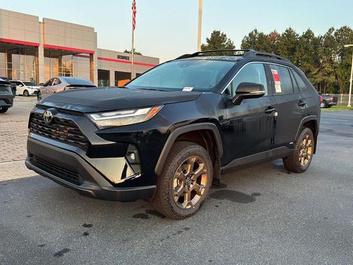 2025 Toyota RAV4 Hybrid Woodland Edition