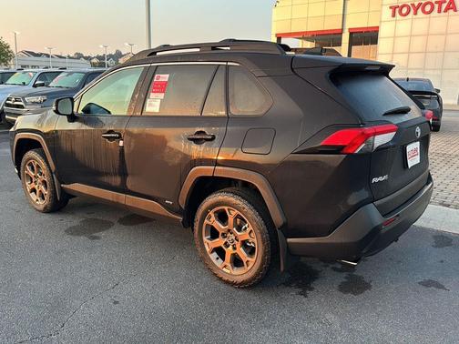2025 Toyota RAV4 Hybrid Woodland Edition